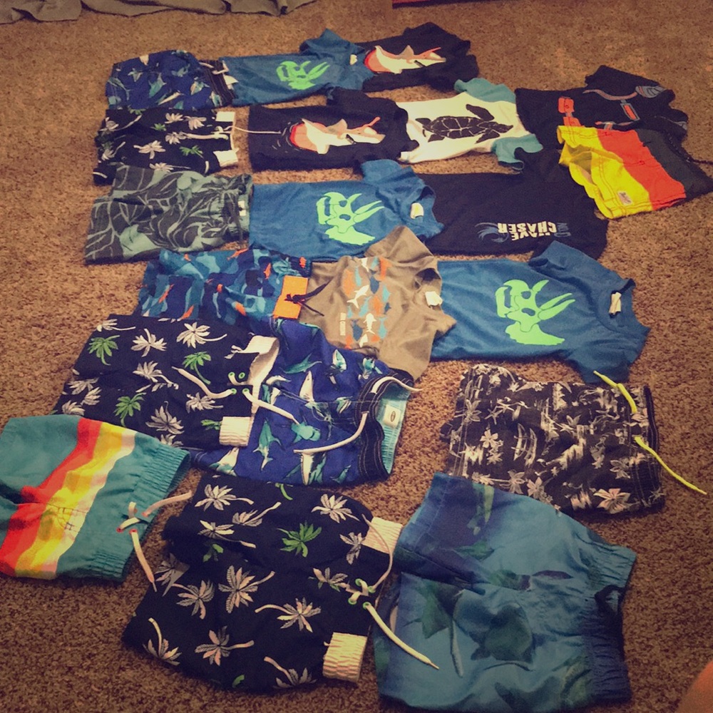 Toddler Boys 18-24 Months Swim Trunk & Rash Guards